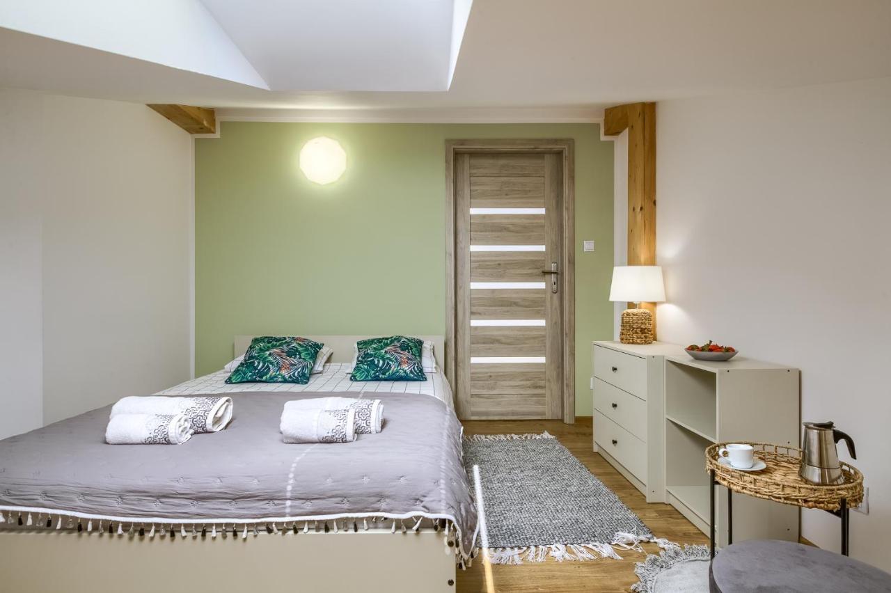 Apartament Abra 1 Rynek 8 Muszyna Exteriör bild